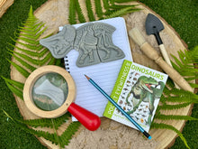 Lade das Bild in den Galerie-Viewer, Graben & Entdecken – Triceratops & Spinosaurus