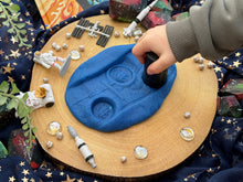 Lade das Bild in den Galerie-Viewer, Let’s Roll – Space / Weltall