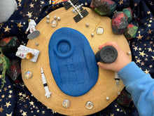 Lade das Bild in den Galerie-Viewer, Let’s Roll – Space / Weltall