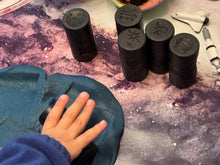 Lade das Bild in den Galerie-Viewer, Let’s Roll – Space / Weltall