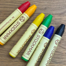 Lade das Bild in den Galerie-Viewer, Wachsmalstift