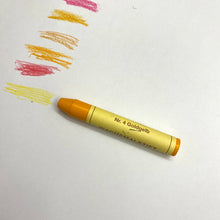 Lade das Bild in den Galerie-Viewer, Wachsmalstift