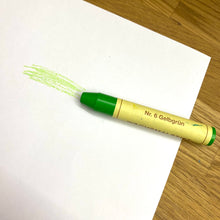 Lade das Bild in den Galerie-Viewer, Wachsmalstift