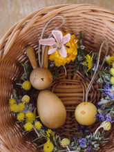 Lade das Bild in den Galerie-Viewer, Baumschmuck: Hop and Peep