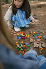 Lade das Bild in den Galerie-Viewer, Mandala Regenbogen-Schneeflocken