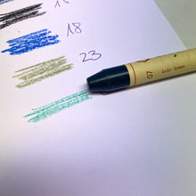 Lade das Bild in den Galerie-Viewer, Wachsmalstift