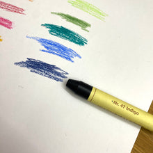 Lade das Bild in den Galerie-Viewer, Wachsmalstift