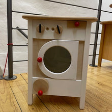 Lade das Bild in den Galerie-Viewer, Kinder-Waschmaschine aus Holz