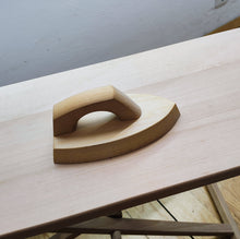 Lade das Bild in den Galerie-Viewer, Bügelbrett und Bügeleisen (B-Ware)