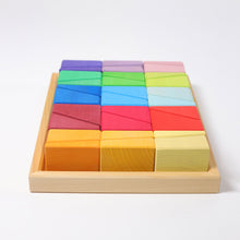 Lade das Bild in den Galerie-Viewer, Schiefe Steine