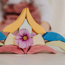 Lade das Bild in den Galerie-Viewer, Bauspiel Lara - perfekt für Mandalas