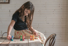 Lade das Bild in den Galerie-Viewer, Regenbogen Tomten