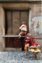 Lade das Bild in den Galerie-Viewer, Fancy Nins