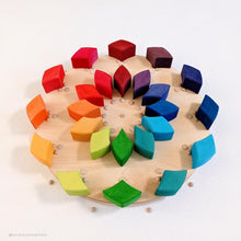 Lade das Bild in den Galerie-Viewer, Große Farbspirale - perfekt für Mandalas