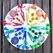 Lade das Bild in den Galerie-Viewer, Mandala orange Kegel