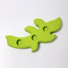 Lade das Bild in den Galerie-Viewer, Kerzenständer Zweig, hellgrün
