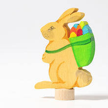 Lade das Bild in den Galerie-Viewer, Steckfigur Hase mit Korb
