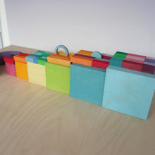 Lade das Bild in den Galerie-Viewer, Konzentrische Kreise und Ringe pastell
