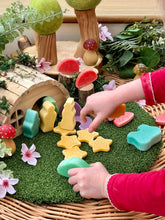 Lade das Bild in den Galerie-Viewer, Scenery Stones – Fairy Tale Play / Landschaftssteine – Märchenspiel
