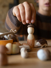 Lade das Bild in den Galerie-Viewer, Hello Autumn - Box von Grapat &amp; Ostheimer
