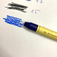 Lade das Bild in den Galerie-Viewer, Wachsmalstift

