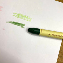 Lade das Bild in den Galerie-Viewer, Wachsmalstift
