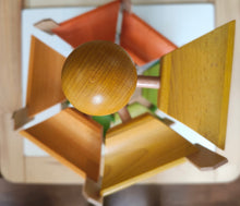 Lade das Bild in den Galerie-Viewer, Kugelbahn Treppen-Kugelturm
