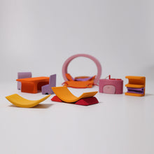 Lade das Bild in den Galerie-Viewer, Rosa-Orangenes Bauhaus
